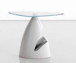 Couchtisch / originelles Design - ZAC - Compar - Glas / dreieckig / für Privatgebrauch