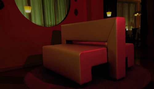Moderne Bistrobank - CELIA-TITO - Domingolotti - Leder / Contract / mit Rückenlehne