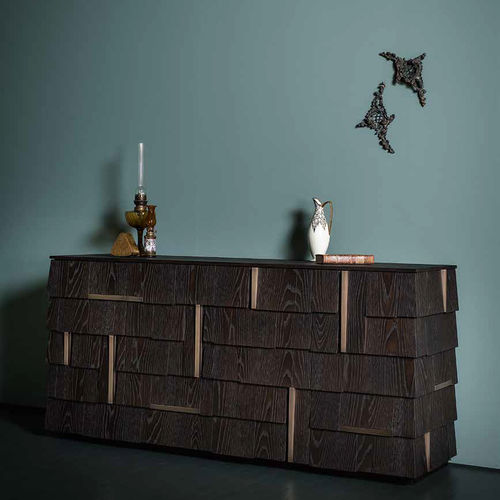 Modernes Sideboard - TILES - Emmemobili - Eiche / Messing / von Ferruccio Laviani