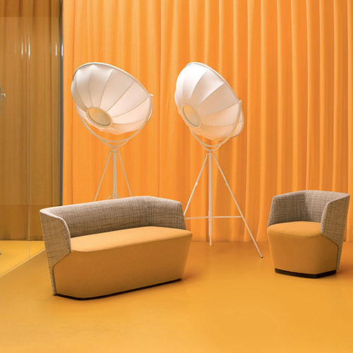 Modernes Sofa - EMBRASSE HALL - ESTEL - Polyurethanschaum / ergonomisch / Conversation