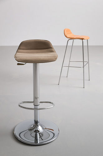 Moderner Barhocker - ALHAMBRA 97AV - Gaber - drehbar