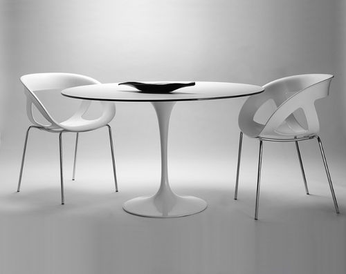 Moderner Tisch - SATURNO - Gaber - Laminat / rund