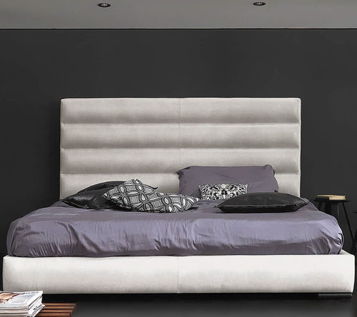 Doppelbett - WAFER NIGHT - Gamma Arredamenti International - modern / Polster / gepolstertes Kopfteil