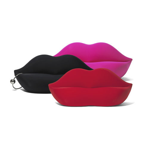 Sofa / originelles Design - BOCCA - Gufram - Stoff / ohne Armlehnen / schwarz