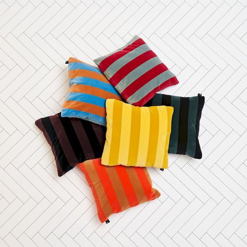 Quadratisches Kissen - SOFT STRIPE - Hay a/s - Streifenmuster / Stoff / mehrfarbig