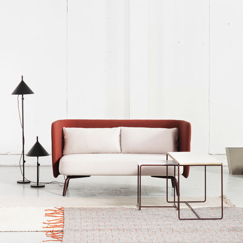 Modernes Sofa - PORTUS - Lammhults Möbel AB - Stoff / Leder / mit hoher Rückenlehne