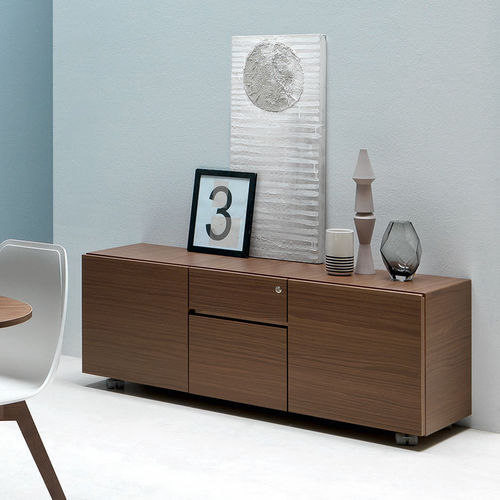 Modernes Sideboard - SERVICE UNIT - Martex - Nussbaum / auf Rollen