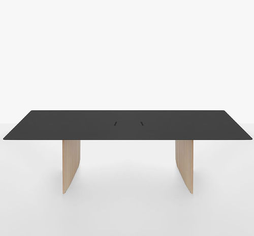 Moderner Tisch - FRONDA  - Mattiazzi - NTM Fenix® / Gestell aus Kiefer / rechteckig