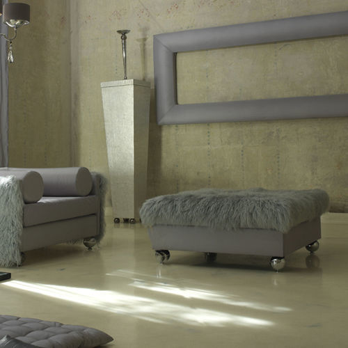 Moderne Ottomane - SOLITARIO - Scandal Home Couture - Samt / Seide / Metall