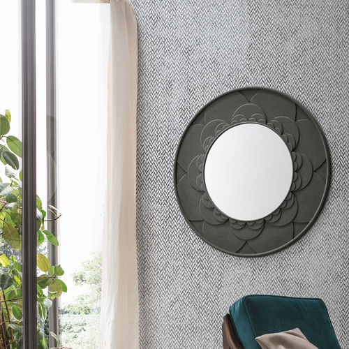 Wandmontierter Spiegel - FLOWER - Target Point - modern / rund / Polyurethan