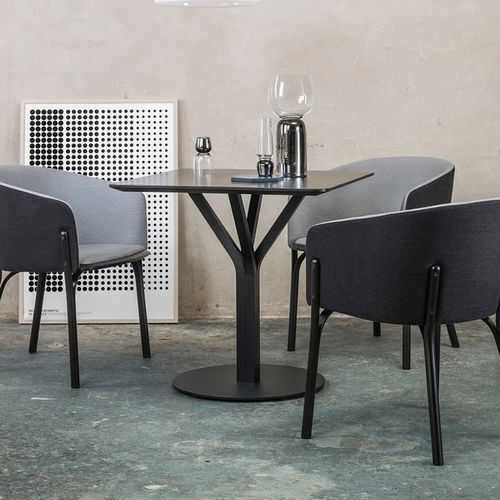 Moderner Bistrotisch - Bloom 271 - TON a.s. - Eiche / Buche / Holzfurnier
