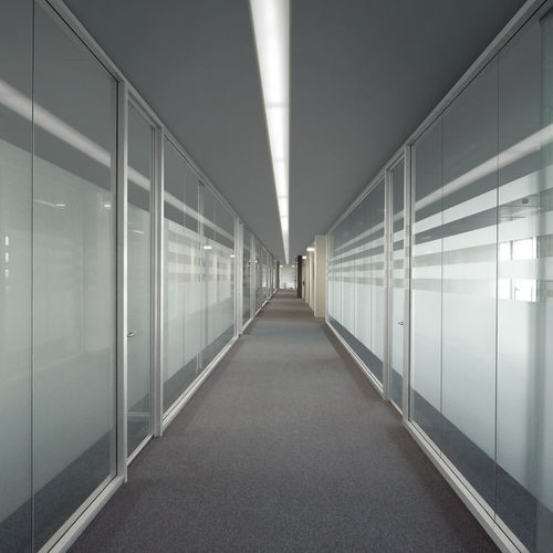 Festinstallierte Trennwand - X SYSTEM - Uffix Concept by UffixW - Glas / für professionellen Einsatz / Büro