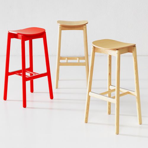Moderner Barhocker - Nico - Zilio A&C - Sperrholz / Esche / Gestell aus Holz