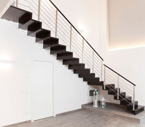 Viertelgewendelte Treppe - LOGICA A SBALZO ICL - ITALIAN FASHION STAIRS - Holzstufen / mit Stahlstruktur / für Privatgebrauch