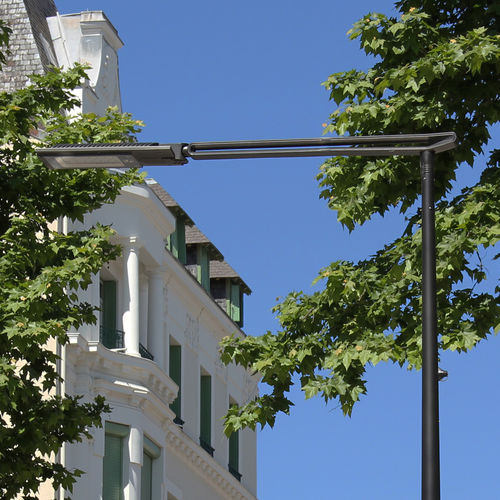 Straßenlaterne - LIN&Eacute;A - Valmont France - modern / Aluminium / Stahl