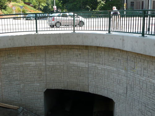 Schalungsform für Stützmauer - ENGADIN - RECKLI GmbH - Ziegeloptik / für Sichtbeton