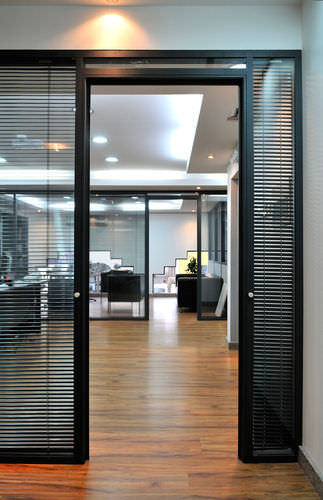 Abnehmbare Trennwand - S7 - Clipper - mit Glasfront / mit Doppelverglasung / Büro