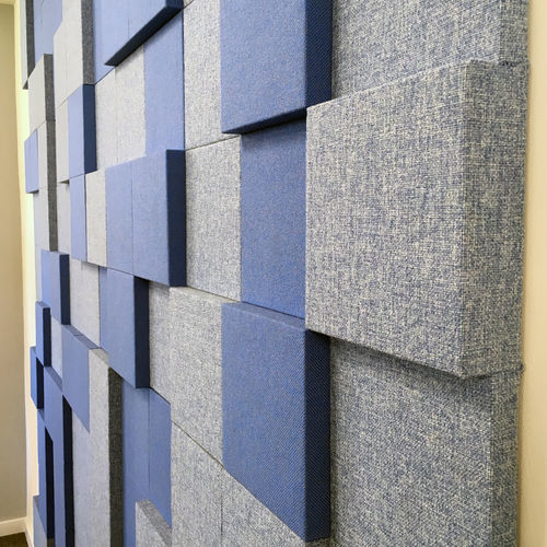 Wandmontierte Akustikplatte - BLOCK - Ideatec Advanced Acoustic Solutions - für Decke / Stoff / quadratisch