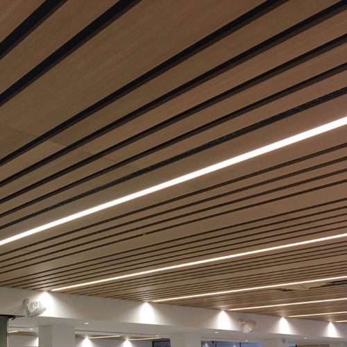 Wandmontierte Akustikplatte - SLATS - Ideatec Advanced Acoustic Solutions - für Decke / für abgehängte Decken / Massivholz