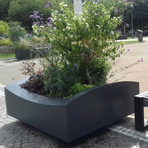 Beton-Pflanzkübel - JLOFT Epsilon - Francioli - rechteckig / modern / für öffentliche Bereiche