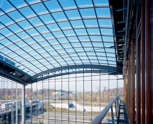 StahlDachverglasung LAC LUFTHANSA AVIATION CENTER Josef Gartner
