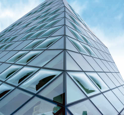 Vorhangfassade / freitragende Struktur - PRADA AOYAMA EPICENTER - Josef Gartner - aus Aluminium und Glas