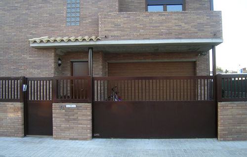 Schiebetor - Angel Mir – Portes Bisbal - Aluminium / mit Stangen / für Privatgebrauch