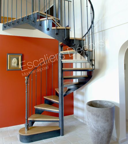 Wendeltreppe - BISTROT DH45  - ESCALIERS DECORS - Holzstufen / mit lackierter Stahlstruktur / für Privatgebrauch