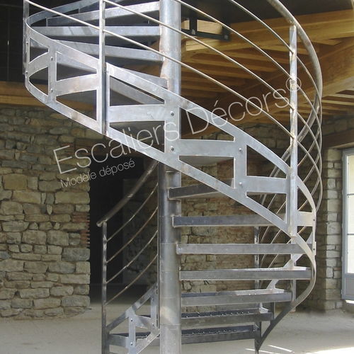 Wendeltreppe - FERDINAND DH33 - ESCALIERS DECORS - Betonstufen / mit Stahlstruktur / für Privatgebrauch