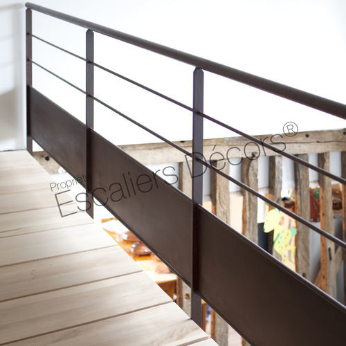 Stahlgeländer - DH55 - ESCALIERS DECORS - Platten / mit Stangen / für den Innenraum