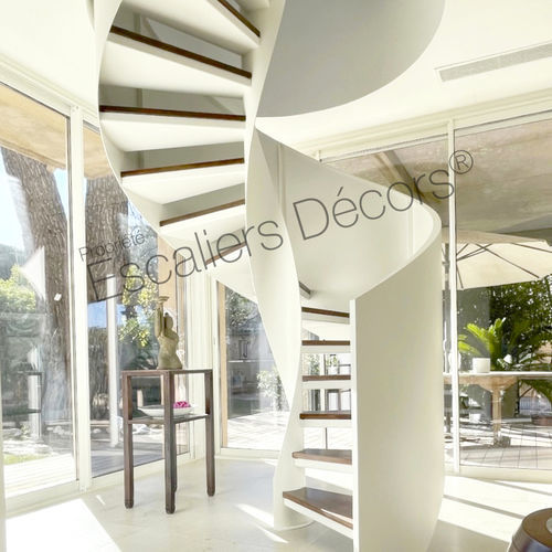 Wendeltreppe - ZAHA FLAMME DH199 - ESCALIERS DECORS - Holzstufen / Metallstufen / mit Metallstruktur