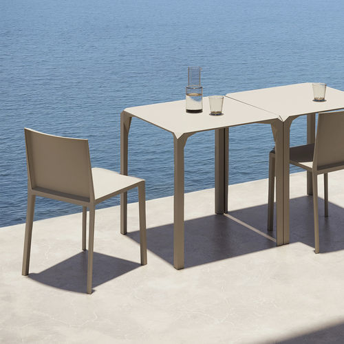 Moderner Stuhl - QUARTZ - VONDOM - für Außenbereich / für den Innenraum / Polypropylen
