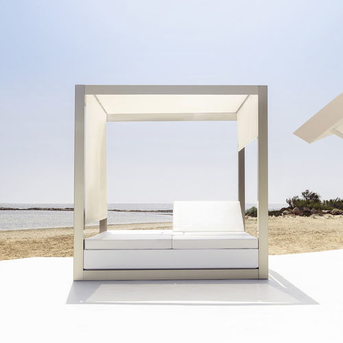 Garten-Bett / Himmel - VELA - VONDOM - Doppelbett / modern / verstellbares Kopfteil