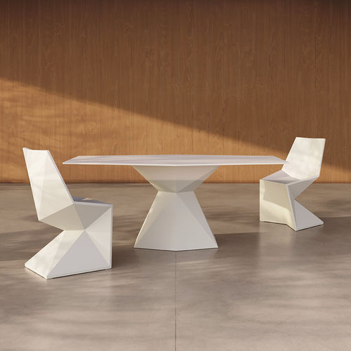 Moderner Esstisch - VERTEX  - VONDOM - HPL / Gestell aus Polyethylen / sechseckig