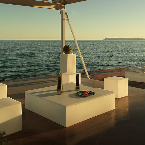 Moderner Couchtisch - JUT CHILL - VONDOM - Polyethylen / Gestell aus Polyethylen / quadratisch