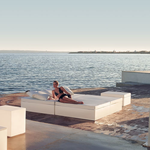 Garten-Bett / Standard - JUT CHILL - VONDOM - Doppelbett / modern / integrierter Beleuchtung