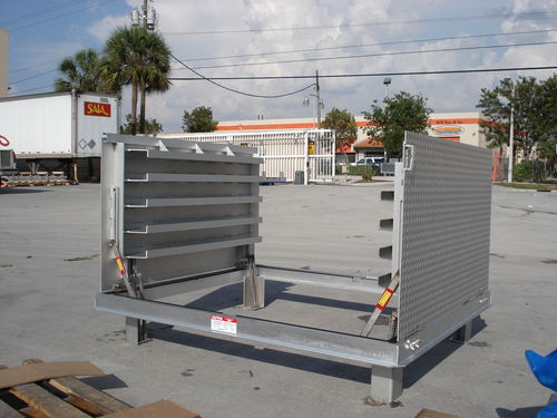 Luke für Fußboden - THD       - U.S.F. Fabrication Inc. - rechteckig / Metall / mit Wasserdrainage
