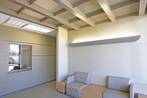 Aluminium-Zwischendecke - BOLD BEAM - Gordon - Platten / flammenhemmend / vergittert