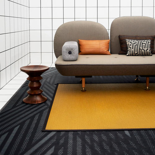 Moderner Teppich - NOW - BRASS  - BOLON - einfarbig / Polyester / PVC