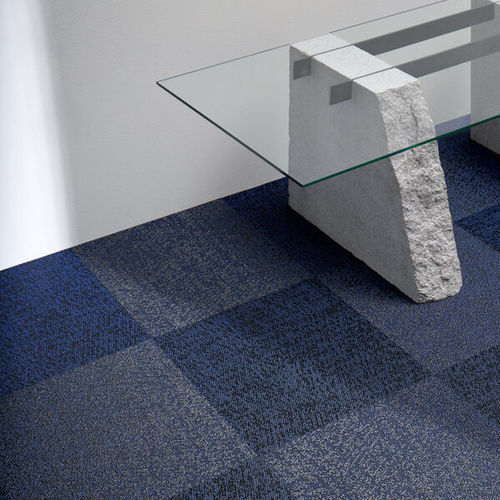 Teppichfliese - BLACKISH MARINE - BOLON - gewebt / Vinyl / für Gewerbegebrauch