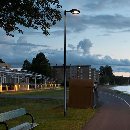 Straßenlaterne - VIALUME - FAGERHULT - Garten / modern / Aluminiumguss