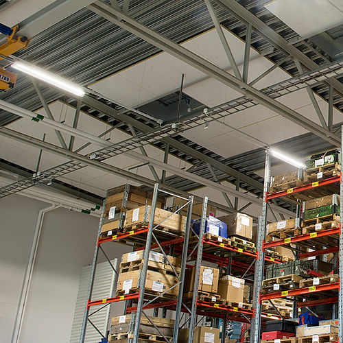 LED-Seilleuchte - INDULED - FAGERHULT - linear / Aluminium / für den Innenraum