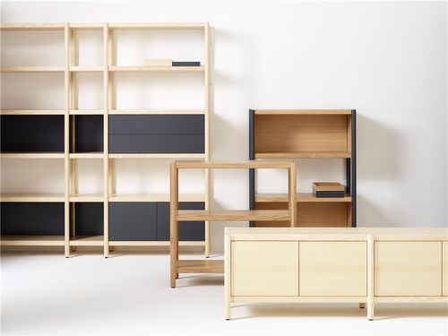 Modernes Regal - CAVETTO - KARL ANDERSSON - Eiche / Esche