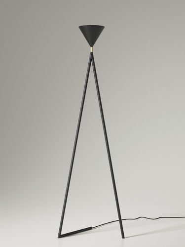 Stehleuchte - ONE CONE - Atelier Areti - Metall / modern / mit Kabel