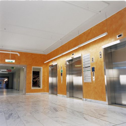 Glaswolle-Zwischendecke - FOCUS™ B - Saint-Gobain Ecophon - aus Fliesen / für Reinraum / für Büro