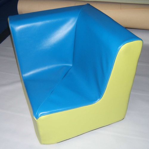Moderner Kaminsessel - A17-3 - Modugame - MG Sport - Schaumstoff / Holz / für Kinder (Unisex)