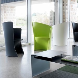 Moderner Sessel - SKALY - DPC - rotationsgesintertes Polyethylen / Hochlehner / schwarz