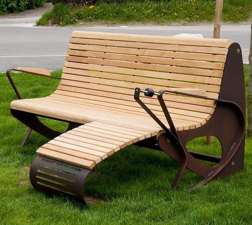 Bank für den öffentlichen Raum / originelles Design - ALLRELAX - Euroform K. Winkler GmbH - Laubholz / galvanisiertem Stahl / Stahlblech