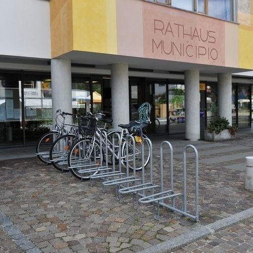 Bodenstehender Fahrradständer - ELEGANCE 182 - Euroform K. Winkler GmbH - für öffentliche Bereiche / galvanisiertem Stahl / für professionellen Einsatz