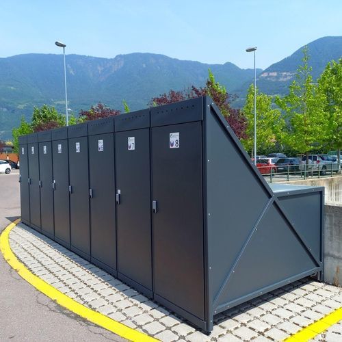 Gesicherter Fahrradunterstand - SILHOUETTE - Euroform K. Winkler GmbH - für öffentliche Bereiche / für städtische Bereiche